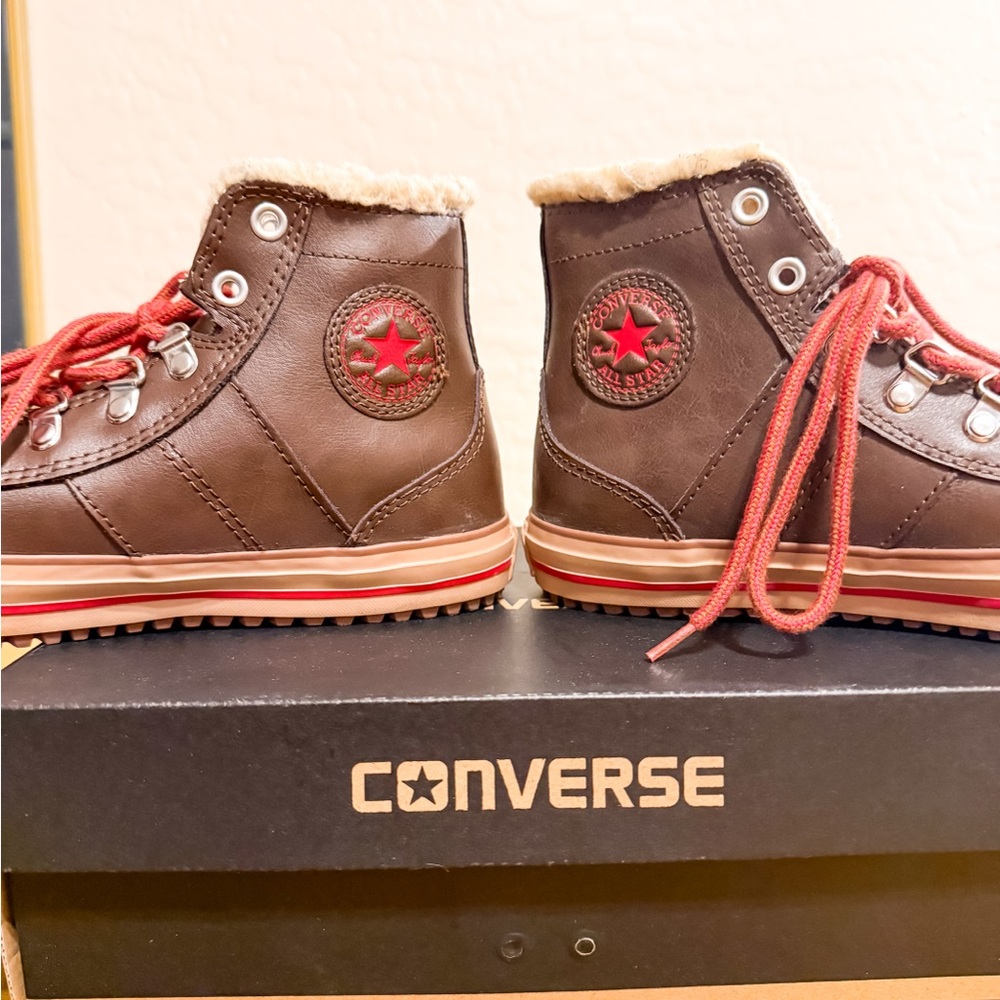 Converse Brown High-Top Snow Shoes